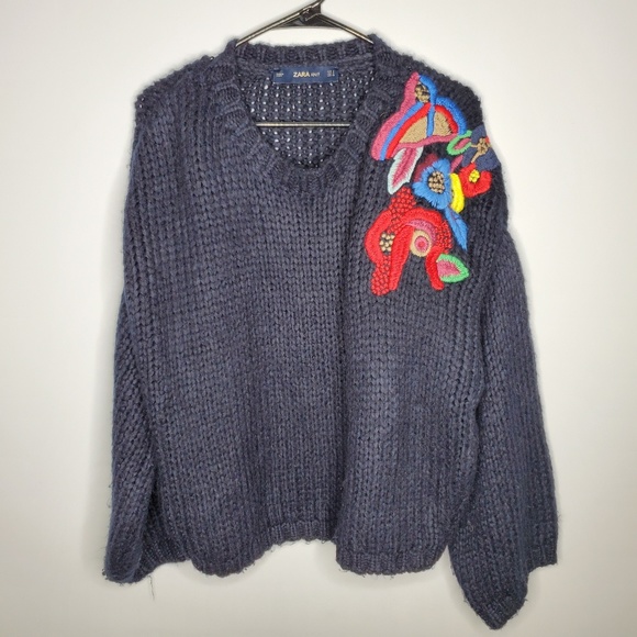 NWT Zara Size M Floral Embroidered Sweater - Picture 5 of 5